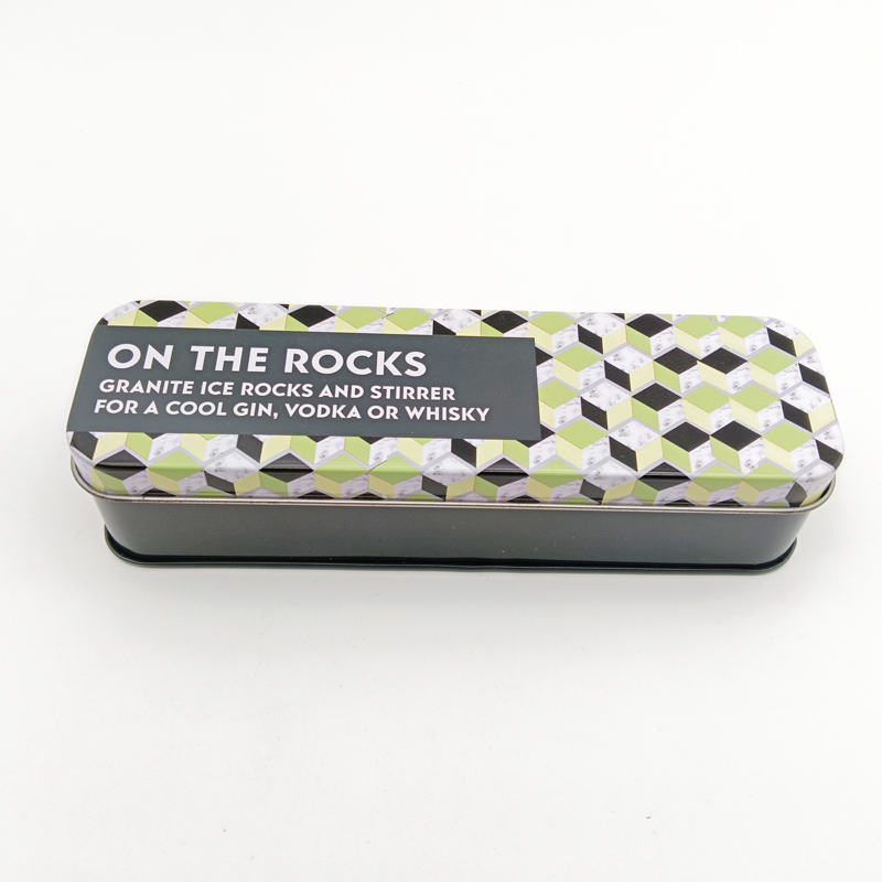 Tinbox with lid