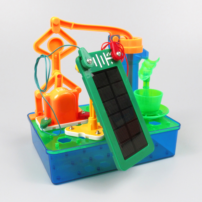 Solar-powered water well